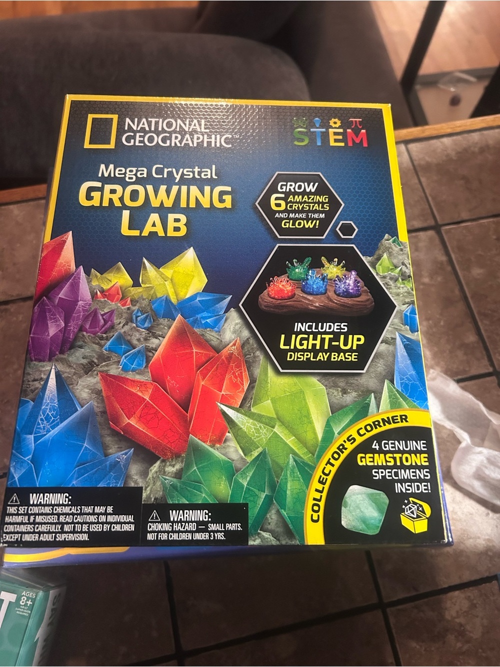 National Geographic Crystal Growing Lab Kit — Red, Blue, Green, Yellow, Purple